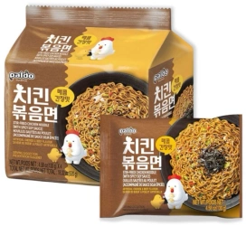 Makaron stir-fry, kurczak z sosem sojowym na ostro 4 x 130g - Paldo