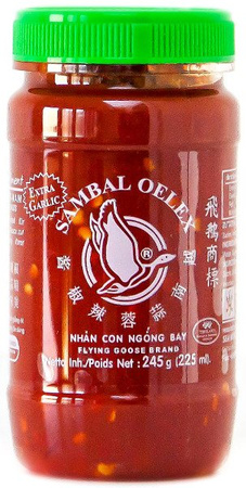 Sambal Oelek (chili 64%) z dodatkiem czosnku 225ml - Flying Goose