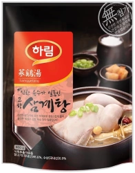 Zupa Samgyetang z całym kurczakiem, ryżem, warzywami i jujube 800g Harim