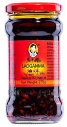 Chrupiące chili z orzechami w oleju sojowym 275g - Lao Gan Ma