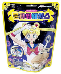 Sailor Moon Moonpower Milk Tea, wafeleki + naklejki 40g - Seoju